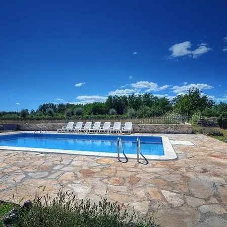 Authentic Istrian Casa With Pool Ideal For Families With Kids Or Group Of Friends Foli