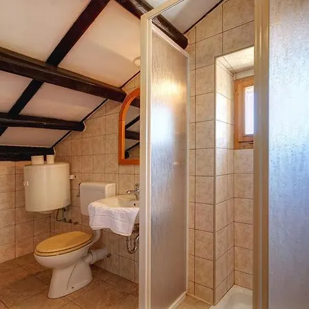 Authentic Istrian Casa With Pool Ideal For Families With Kids Or Group Of Friends Casa vacanze